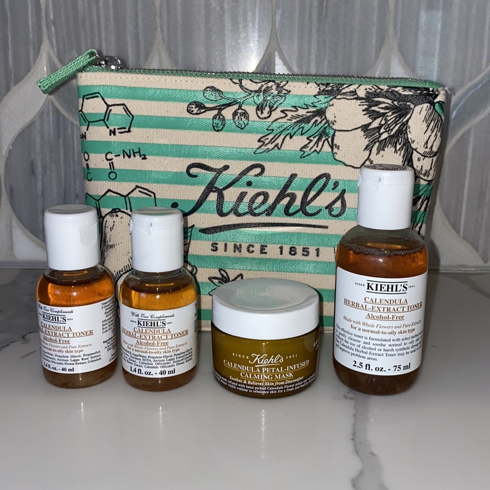 Calendula Herbal-Extract Alcohol-Free Toner & Petal-Infused Calming Mask